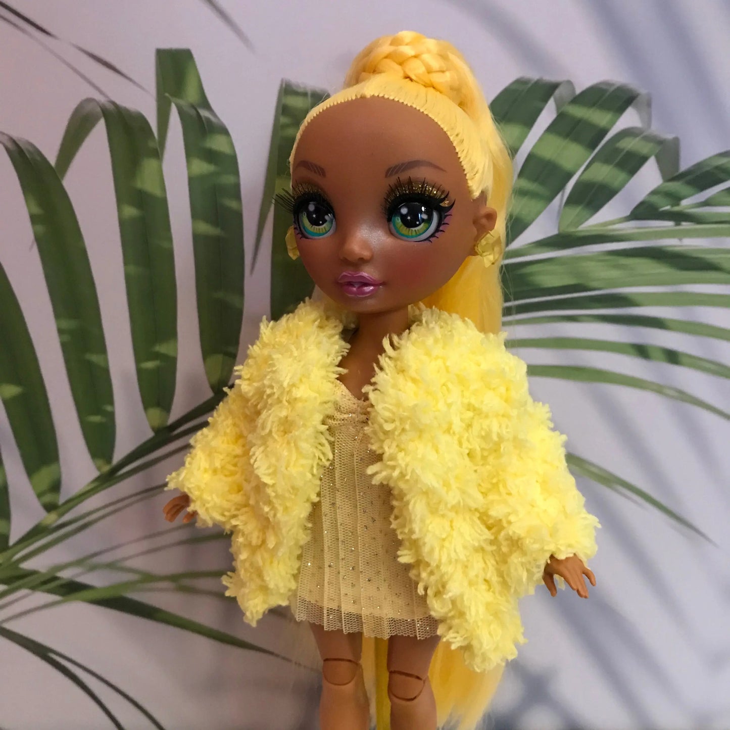 PDF patron de tricot pour poupées mannequins, Manteau de fourrure pour poupées Rainbow High lu.dingir