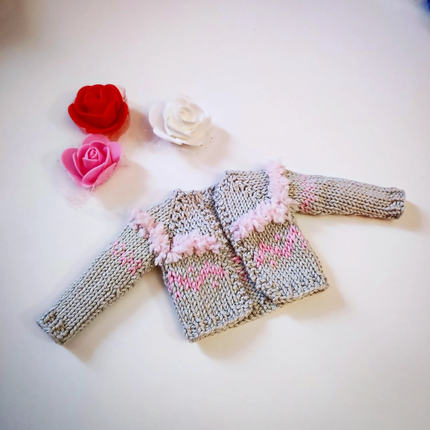 Patron de tricot pour poupées mannequins, Veste Lola pour Barbie lu.dingir