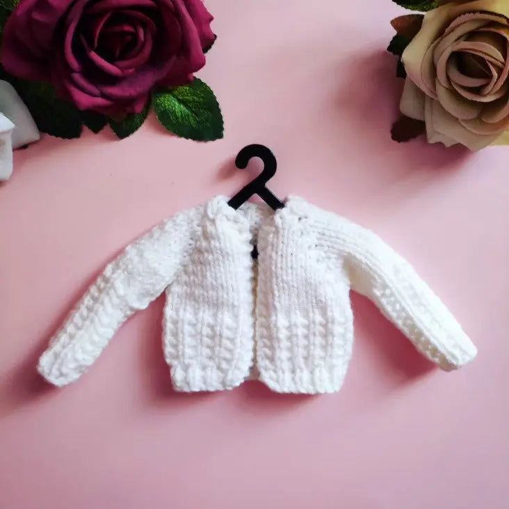Patron de tricot pour poupées mannequins, Veste blanche pour Barbie lu.dingir