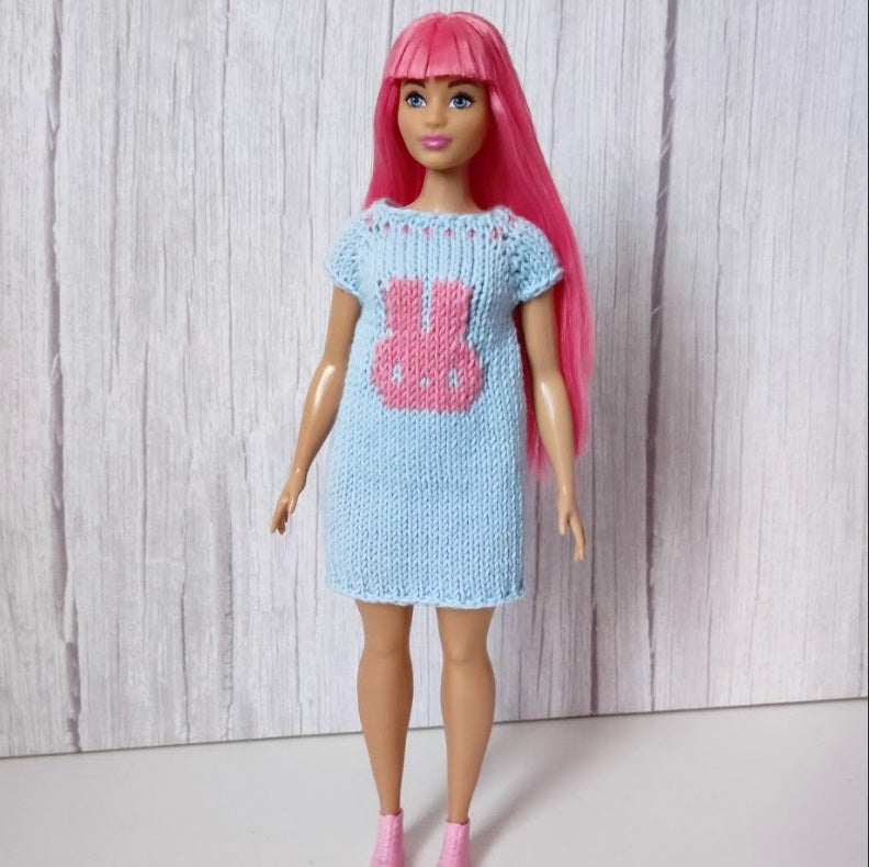 Modèle tricot poupée Barbie Curvy, Robe lapin vêtements Barbie
