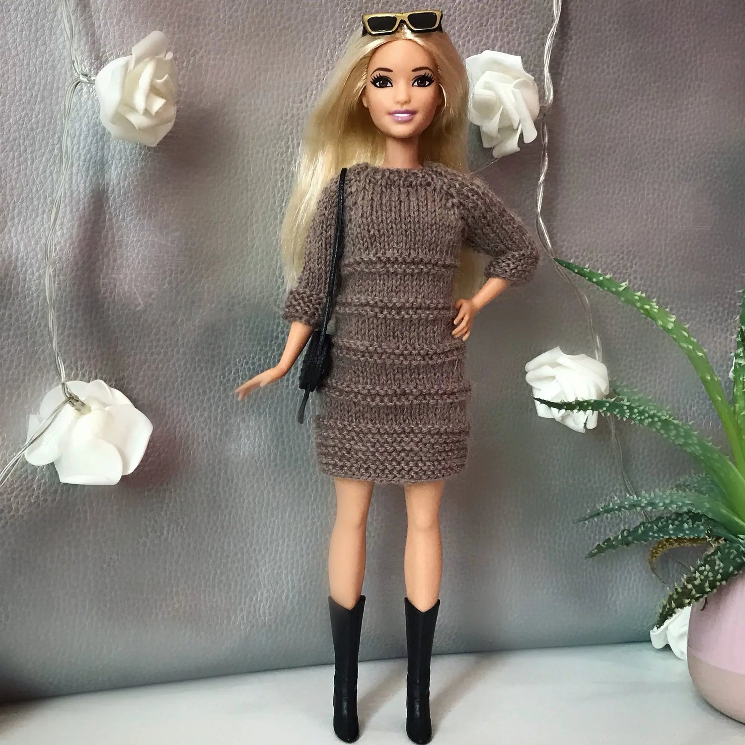Patrons de tricot et crochet pour poupée type Barbie Petite lu.dingir