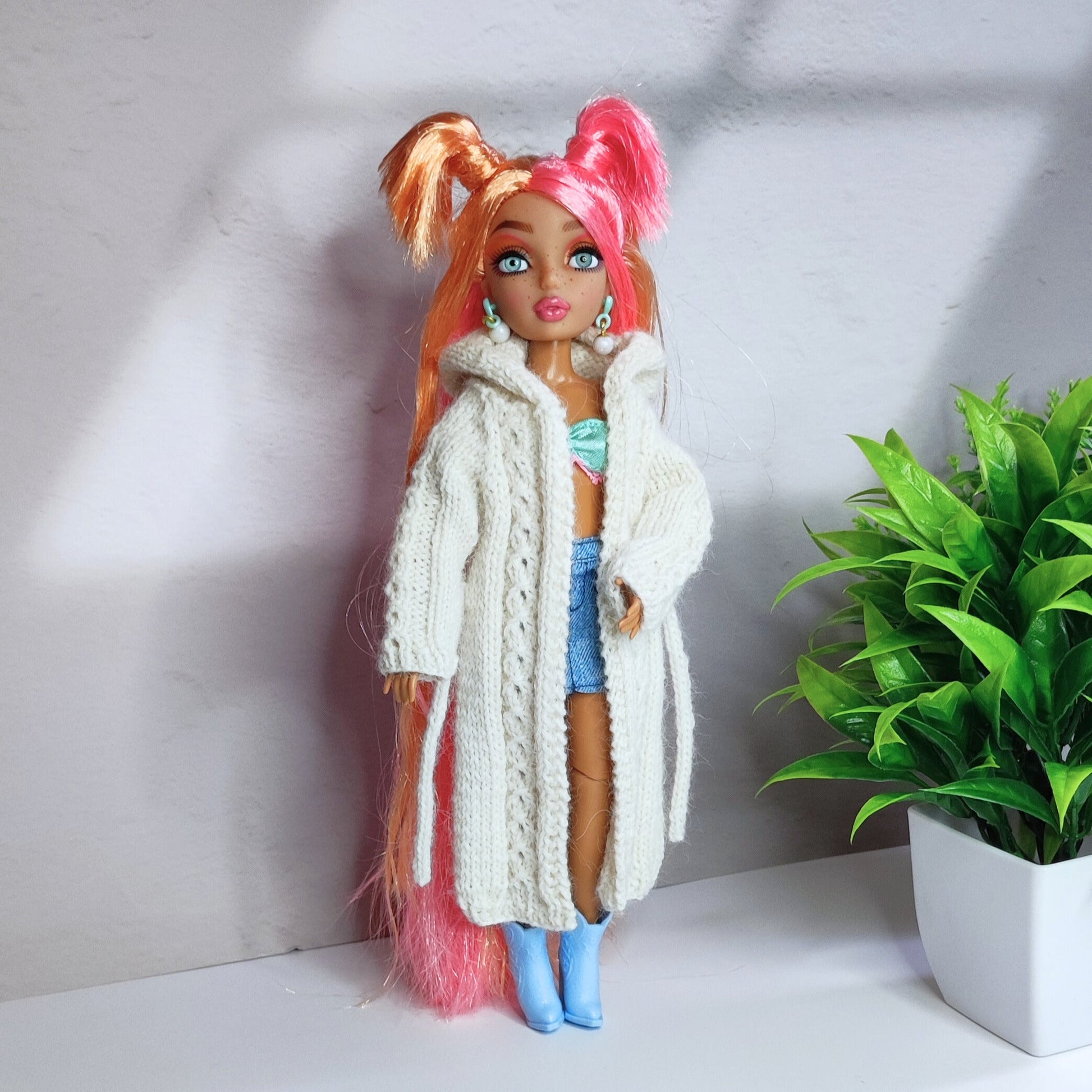 Modèle tricot poupée Barbie, Manteau Flocon vêtements Barbie lu.dingir